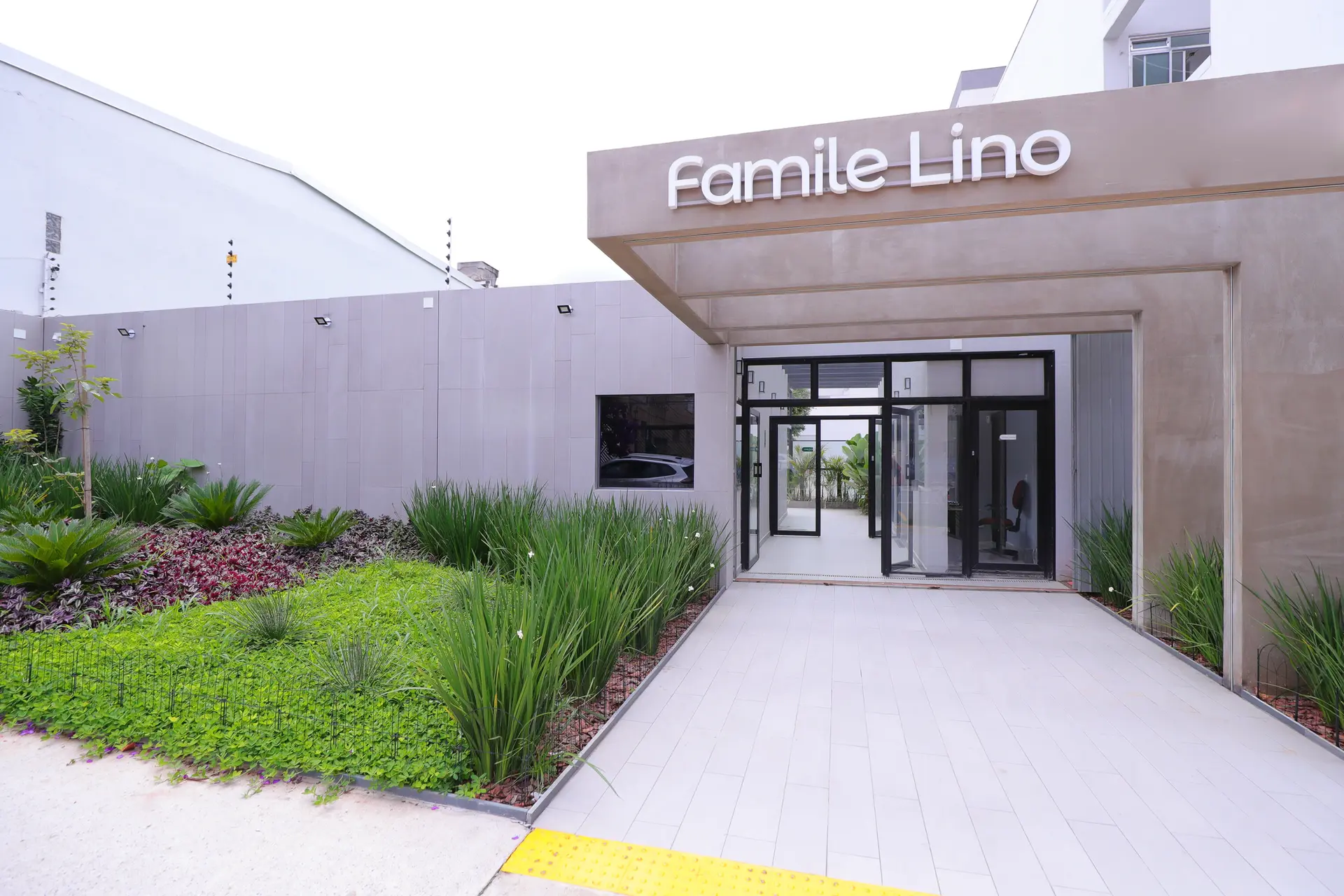 Fachada Famile Lino – Ipiranga