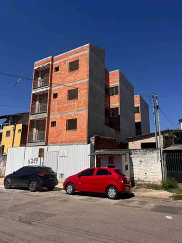 Entrada e portaria do Aurora Residencial, em Itaquera, São Paulo