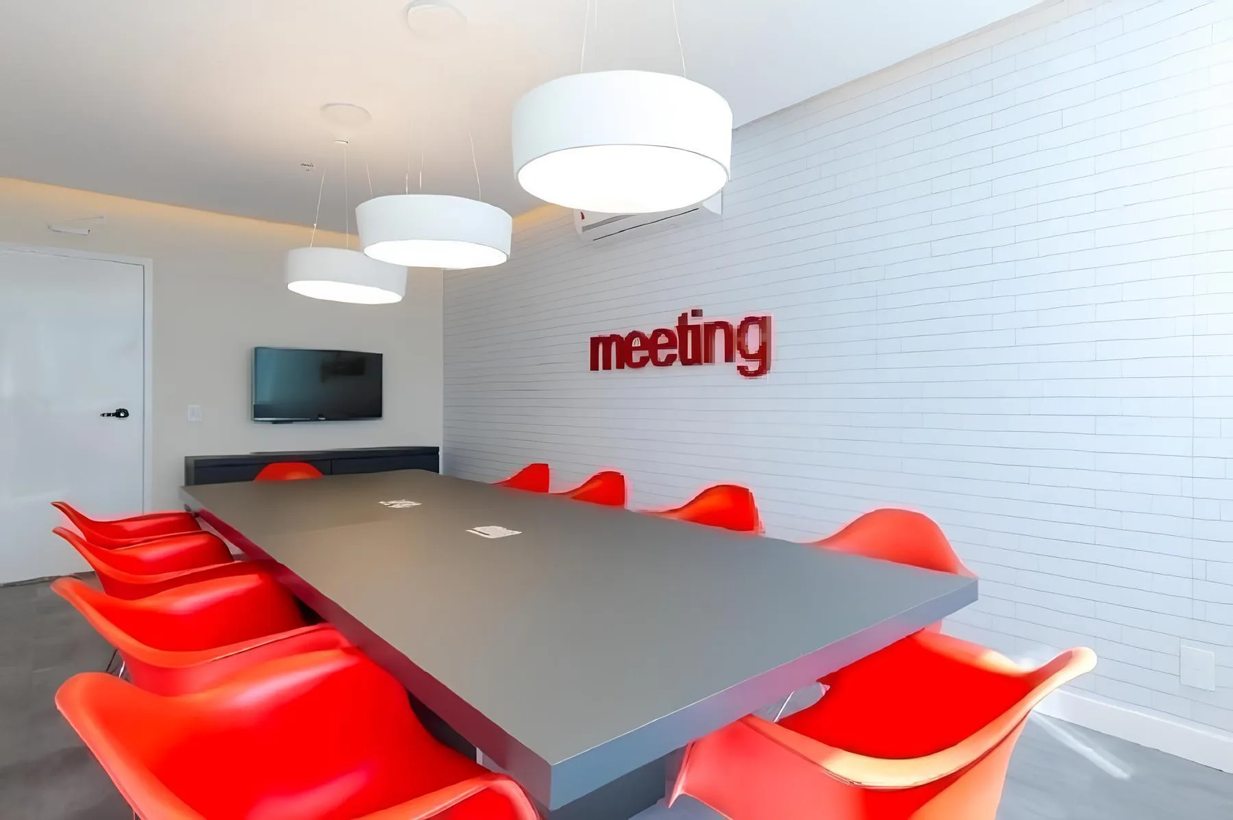 Lazer sala de reuniões do Skyline Intelligent Business – Comercial em Chácara Santo Antônio, São Paulo