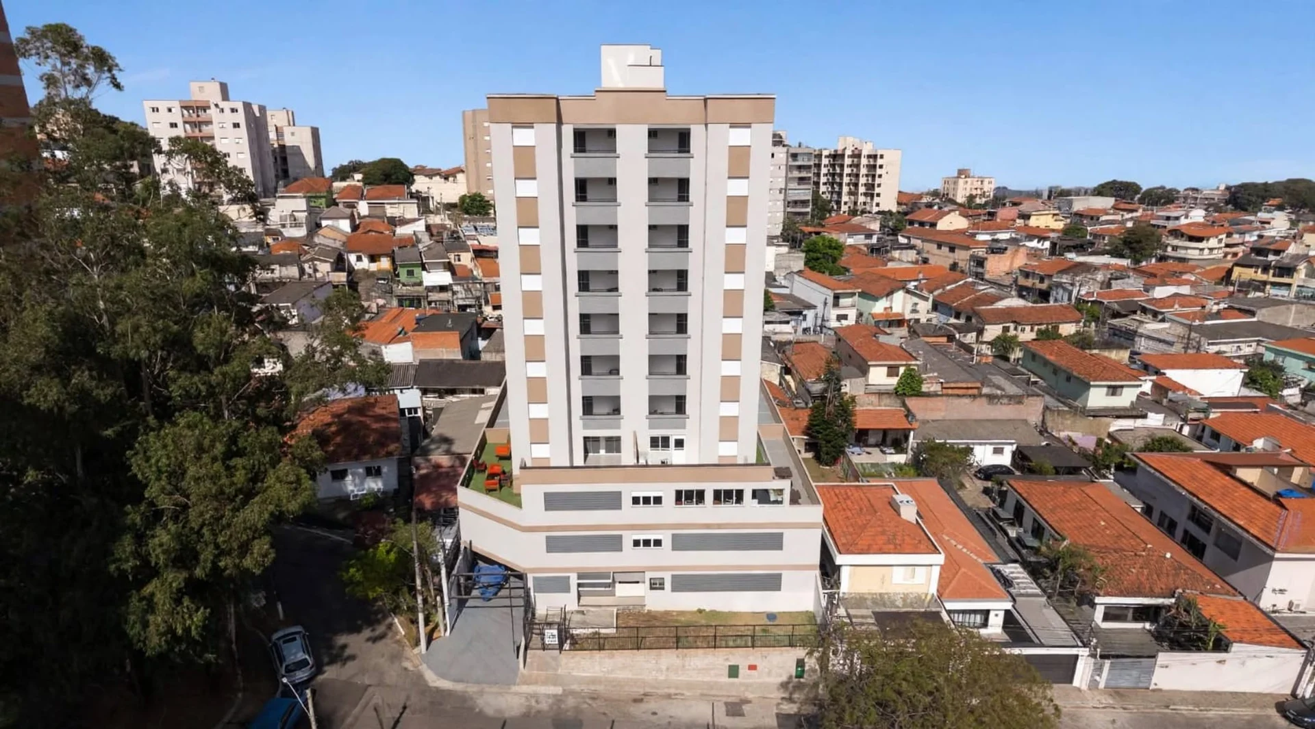 Vista aérea do Lyon Residencial e do bairro residencial em volta, na Zona Sul de São Paulo