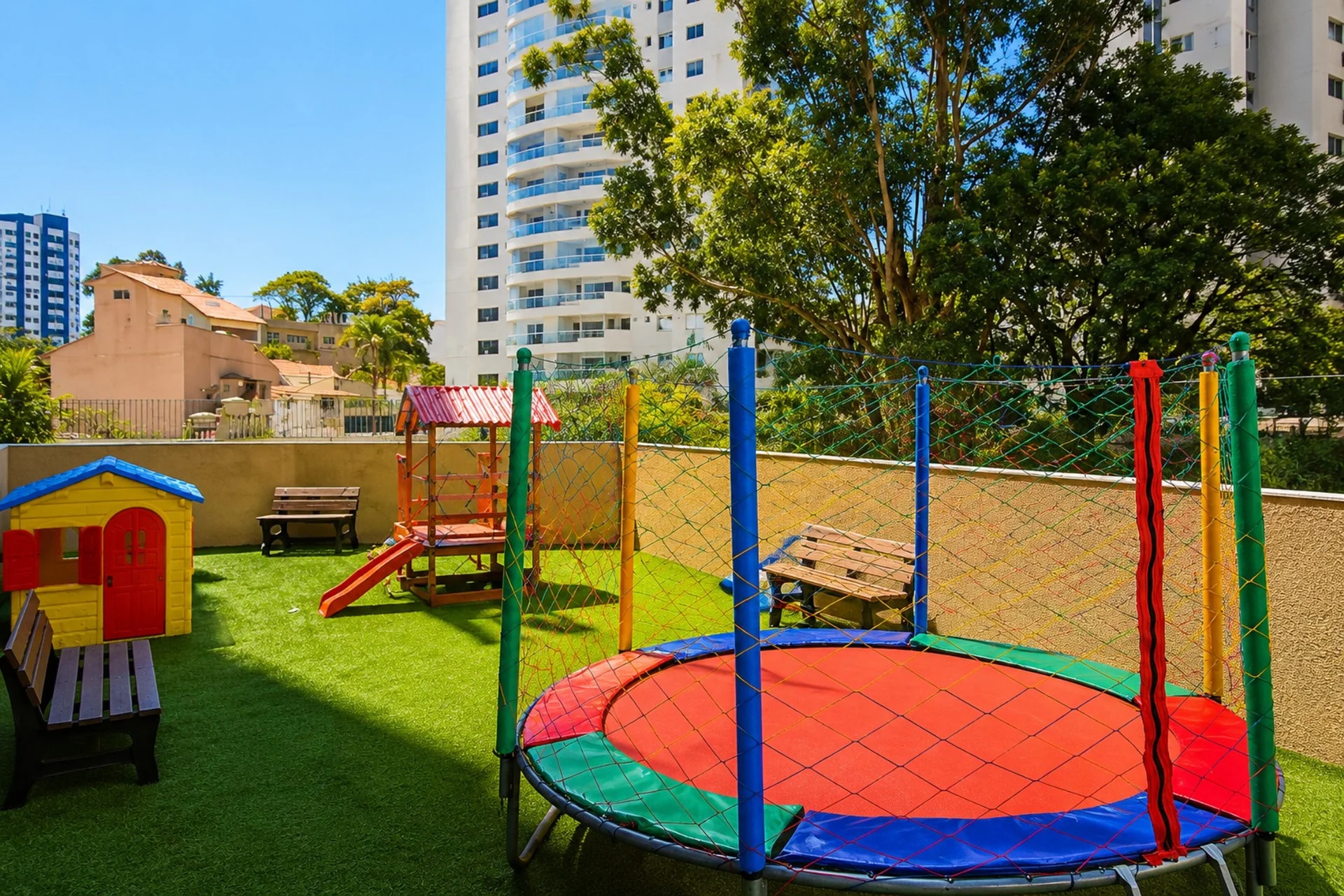 Lyon Residencial — área de lazer 2