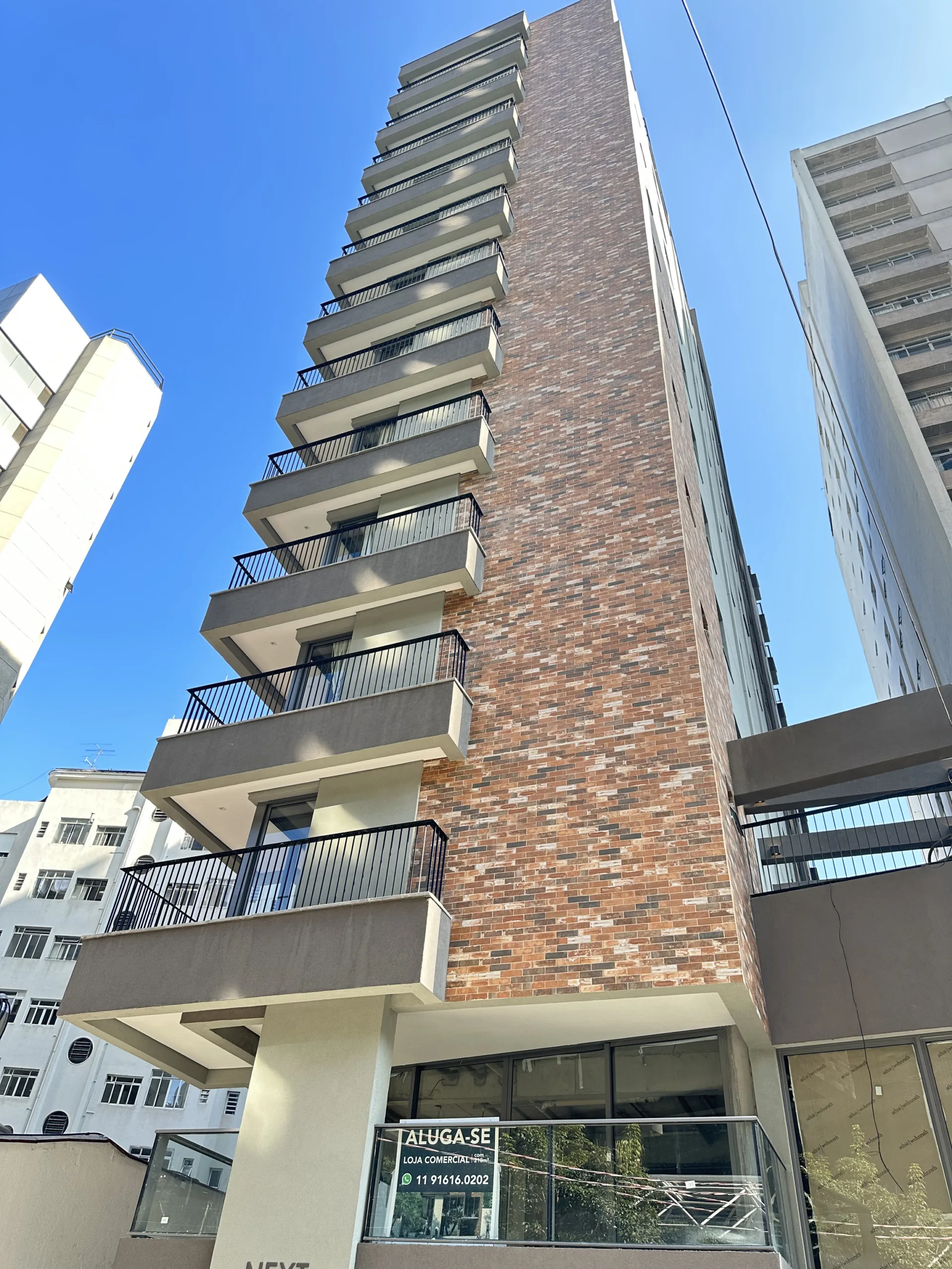 Fachada 2 do Next Haddock em Cerqueira César, São Paulo