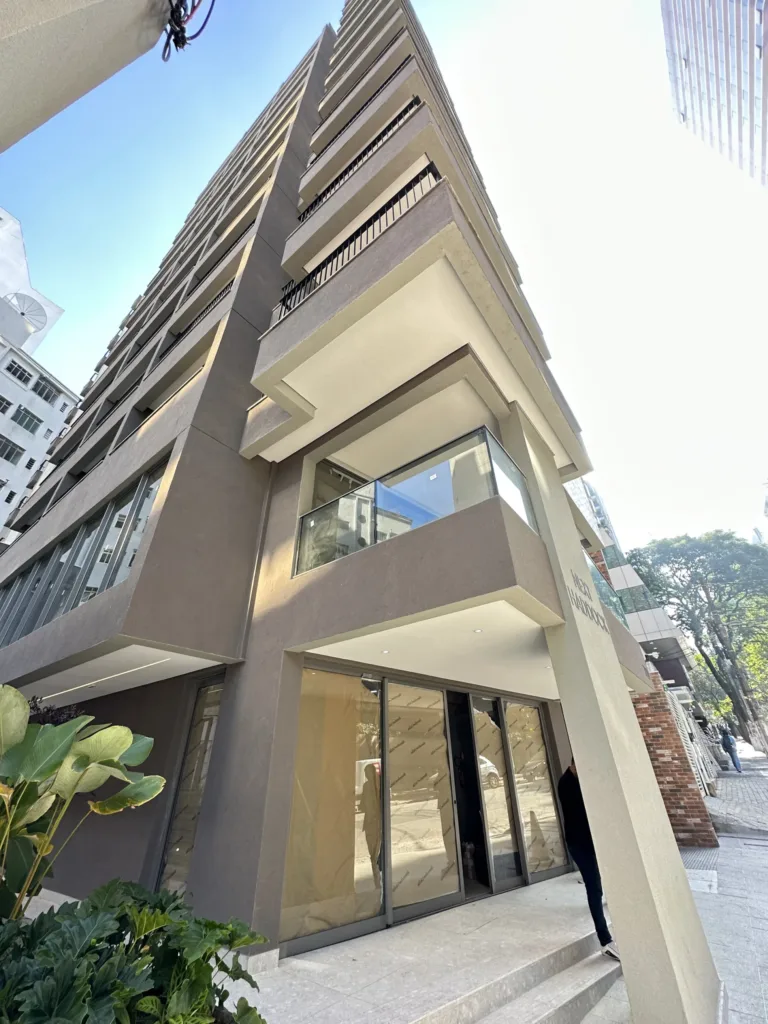 Fachada do empreendimento Next Haddock – Short Stay