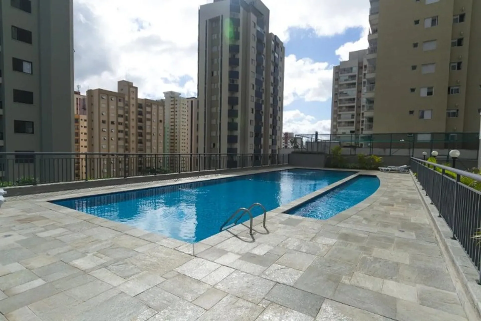 Piazza di Roma — área de lazer 1